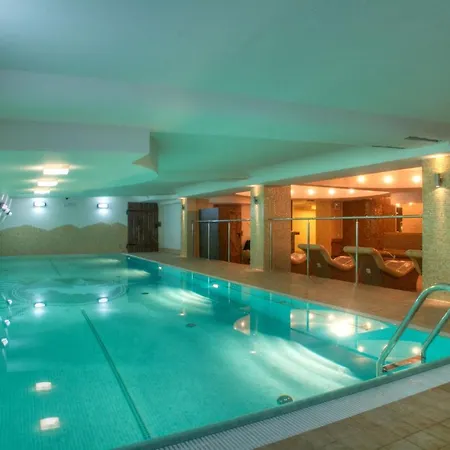 度假村 Maximus 4*