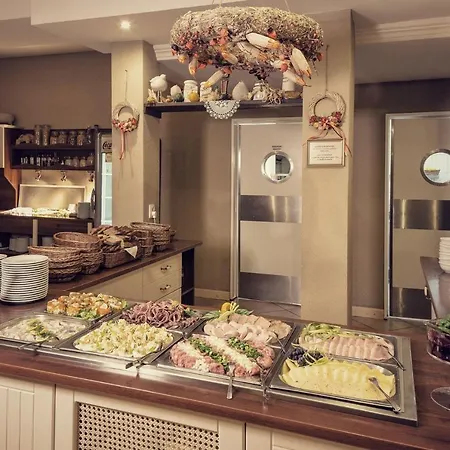 度假村 Maximus Dziwnówek