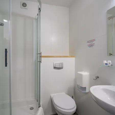 Maximus Feriested Dziwnówek