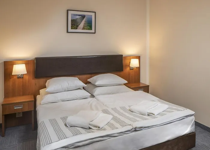 Maximus 4* Dziwnówek